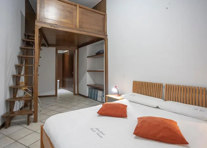 Domus Giulio Cesare - Vatican Museum Appartement